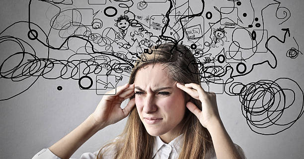 ¿Tu mente no para de dar vueltas? Descubre qué es la rumiación mental, cómo afecta a tu ansiedad y consejos de Raúl Padilla, psicólogo y sexólogo, para romper el bucle.