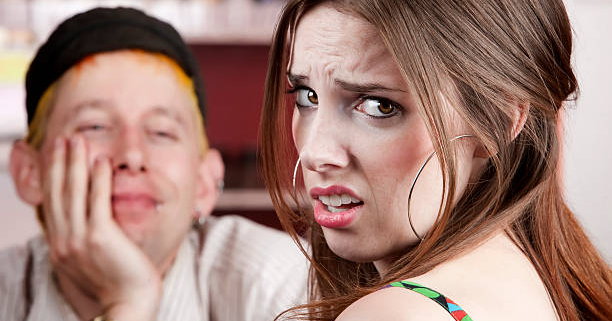 ¿Por qué se apaga la pasión? Descubre las causas del deseo sexual inhibido en la pareja, la ciencia detrás del erotismo y pautas clínicas para reactivarlo.